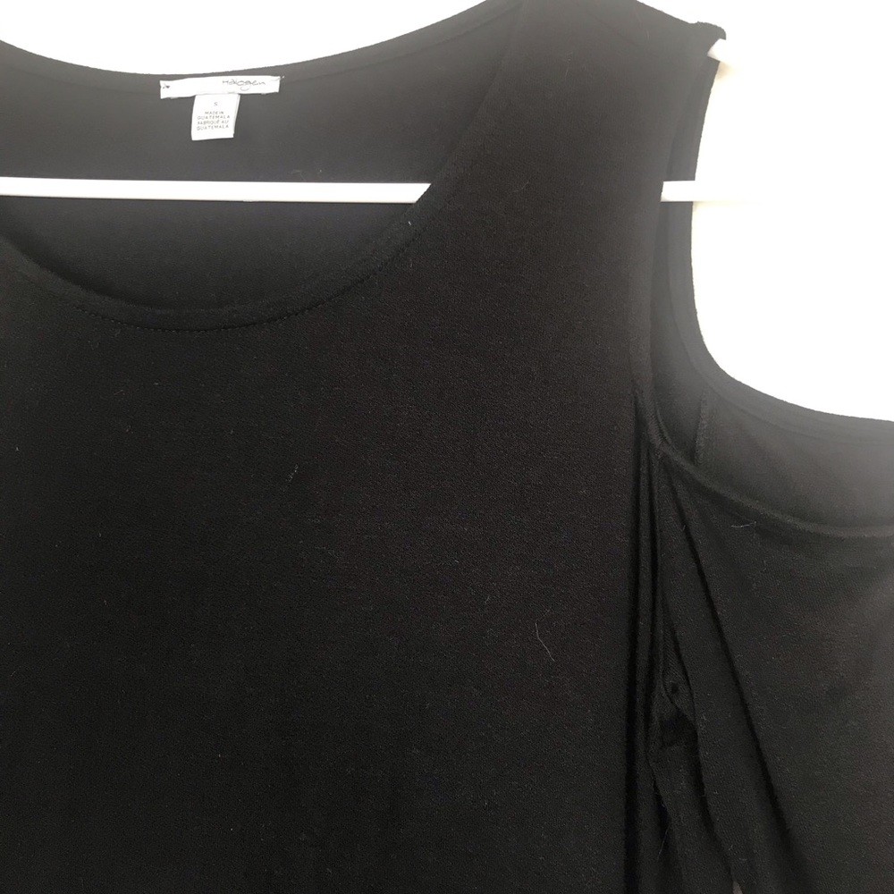 Halogen Cold Shoulder Top - Picture 2 of 4